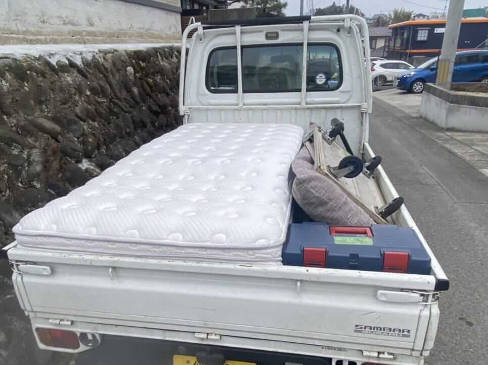 事例①：ベッド・マットレスの回収